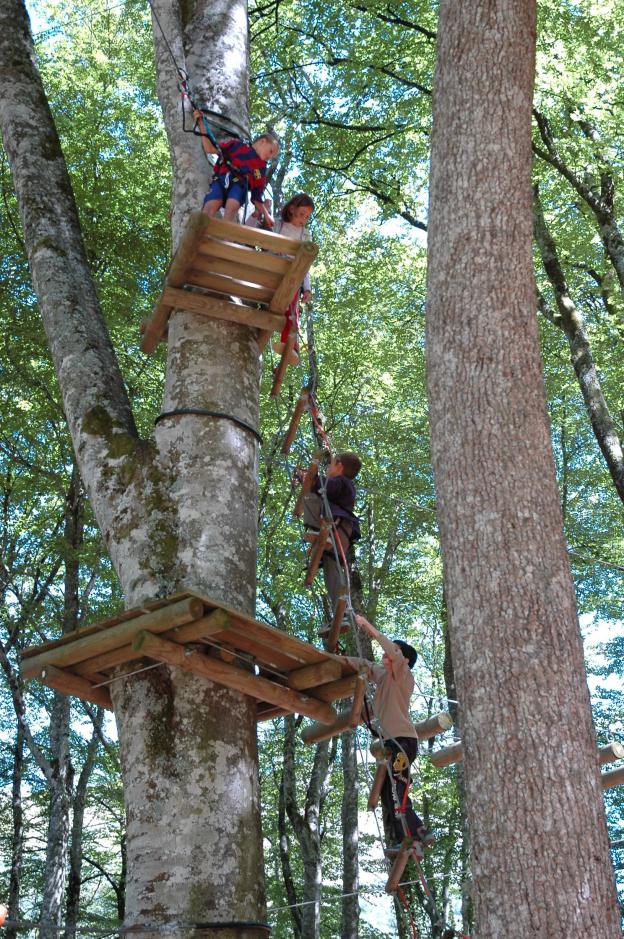 parcours accrobranche forêt suspendue de Guchan Hautes Pyrénées